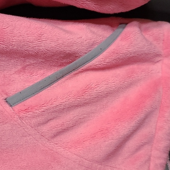 Free Country GIRLS Faux Fur Zipped Hoodie Pink Silver Pockets Sz 14/16 EUC - Picture 3 of 10